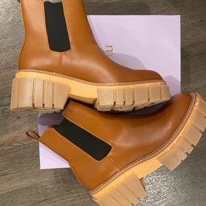 Chelsea lug boots